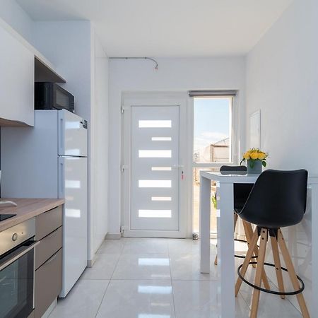 Apartment Leo Trogir Eksteriør billede
