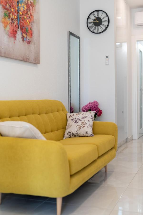 Apartment Leo Trogir Eksteriør billede
