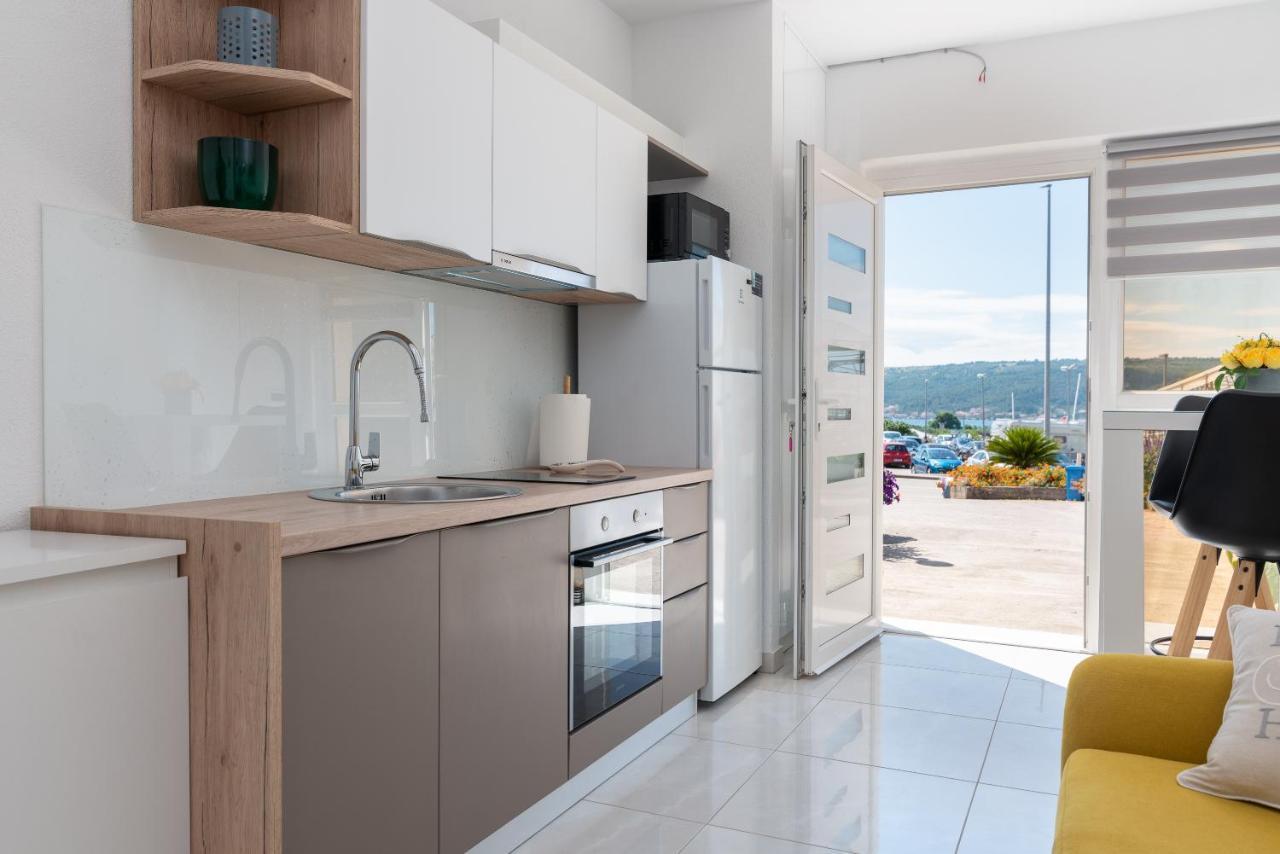 Apartment Leo Trogir Eksteriør billede
